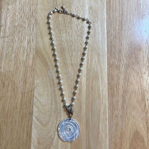 White flowered necklace by premiere designs